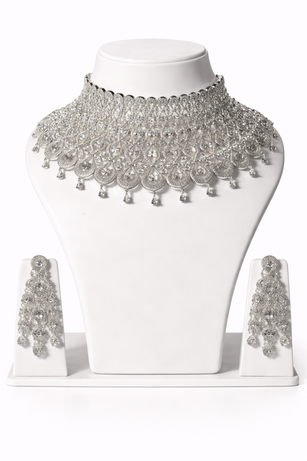 Regal Lace Diamond Choker Set