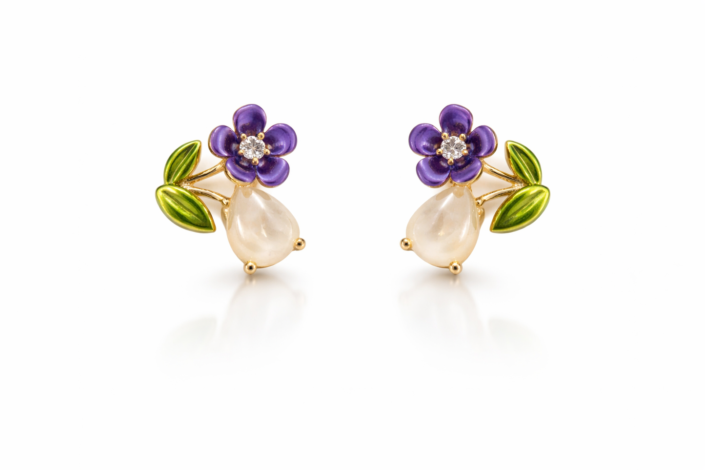 Violet Bloom Pearl Studs