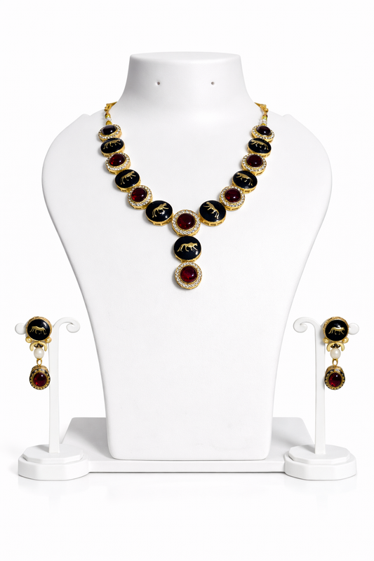 Shera Noir Heritage Necklace Set