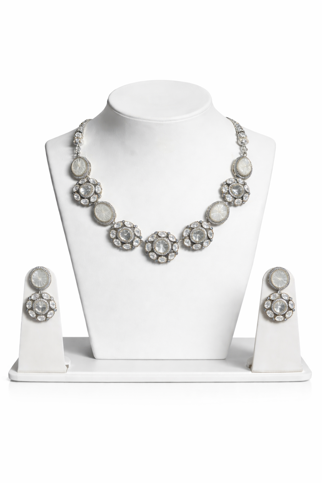 Ivory Bloom Heritage Necklace Set