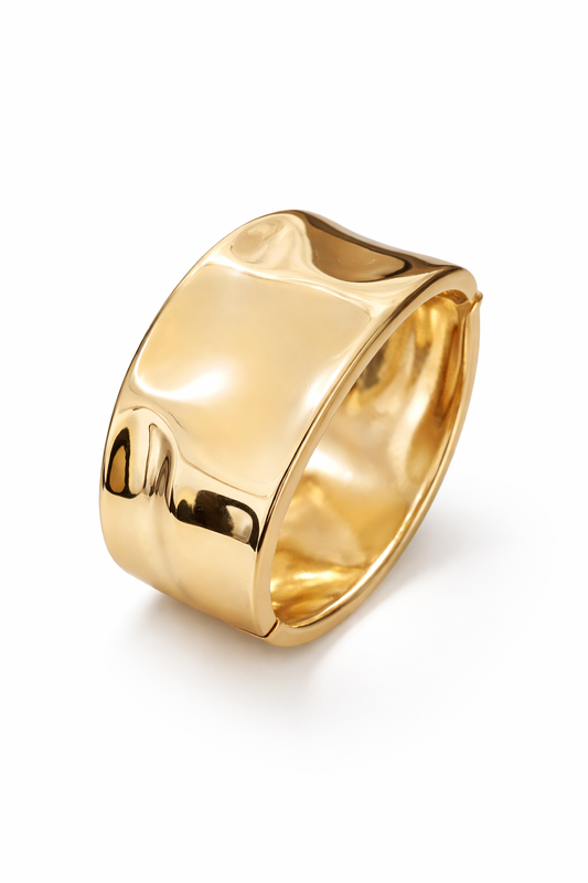 Liquid Sculpt Cuff