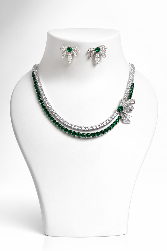 Emerald Étoile Bow Necklace Set